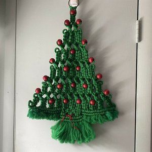 VINTAGE MACRAME WALL HANGING CHRISTMAS TREE GREEN RED BEADS 70'S BOHO ART
